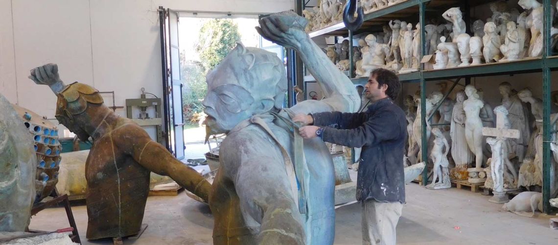 fonderia marinelli galleria bazzanti fontana tritoni malta bronzo restauro arrivo in fonderia