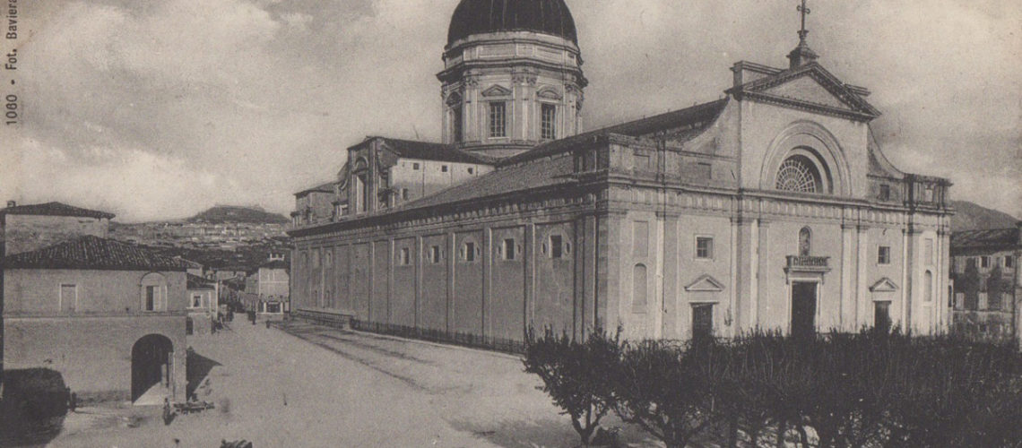 santa maria degli angeli assisi fusa dalla fonderia marinelli di firenze scultura in bronzo galleria bazzanti firenze porziuncola