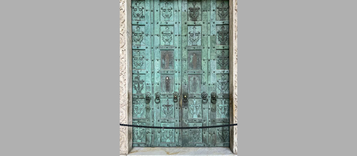 galleria pietro bazzanti fonderia artistica ferdinando marinelli firenze vendita sculture in marmo e bronzo porte bronzee porta del duomo di amalfi