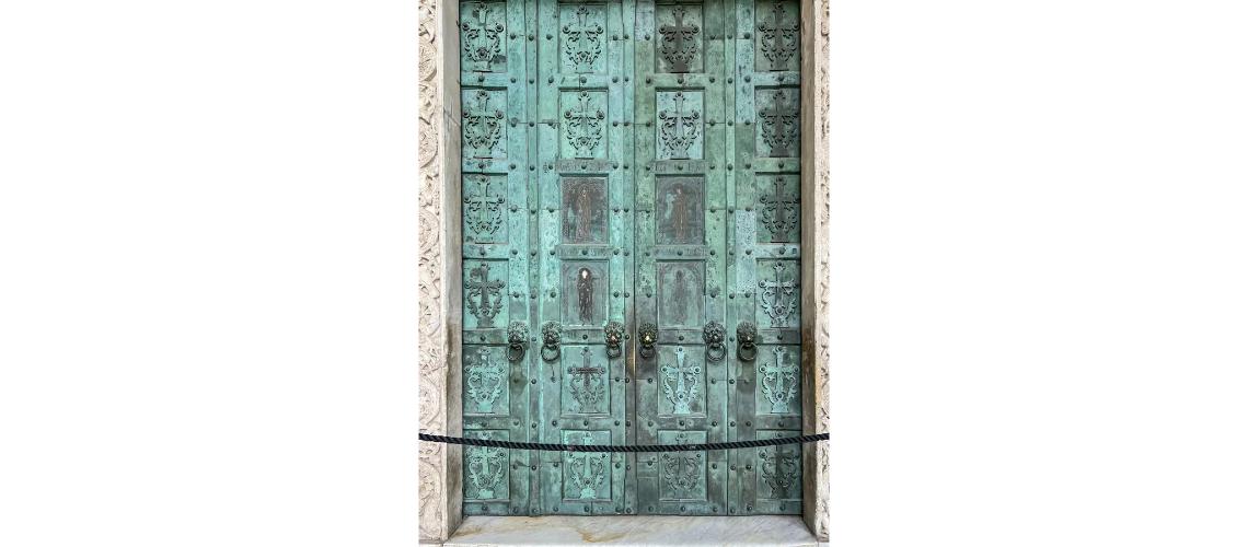 galleria pietro bazzanti fonderia artistica ferdinando marinelli firenze vendita sculture in marmo e bronzo porte bronzee porta del duomo di amalfi