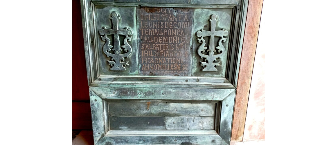 galleria pietro bazzanti fonderia artistica ferdinando marinelli firenze vendita sculture in marmo e bronzo porte bronzee porta bronzea dell'abbazia di montecassino. La porta dell'abbazia